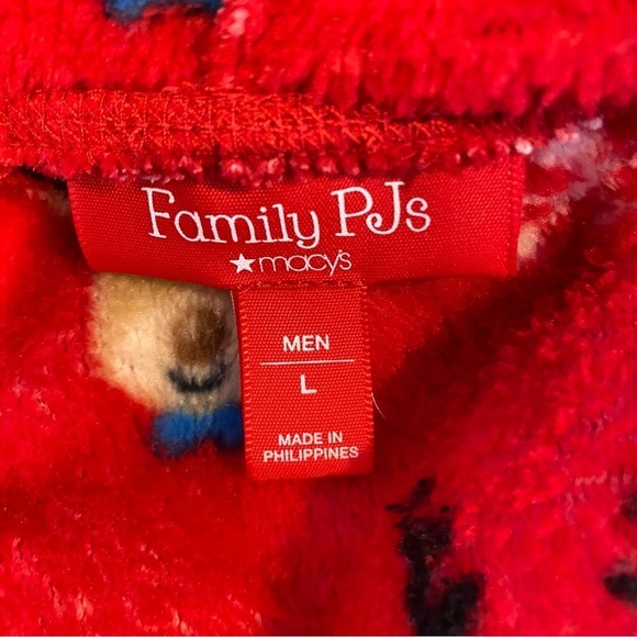 MACY'S MEN LARGE CHRISTMAS HOLIDAY 1 PIECE FLEECE FOOTED PAJAMAS PHOTO REINDEER - Picture 9 of 10